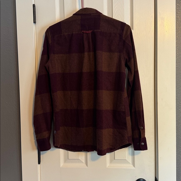 Stunning ladies Fjall Raven wool poly blend heavy weight flannel shirt. Size S - Picture 4 of 8